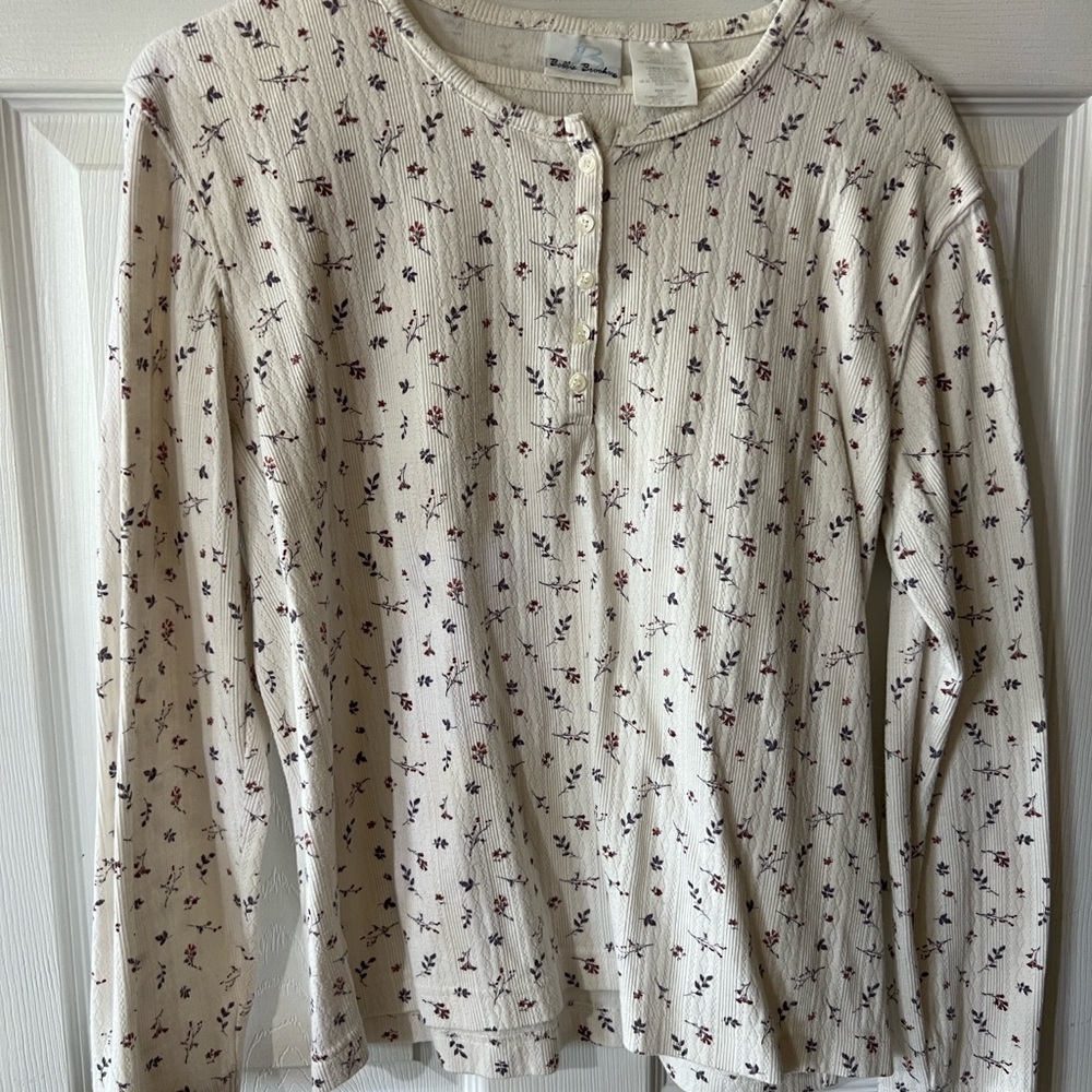 Bobbie Brooks Cream Floral Henley Long Sleeve Top